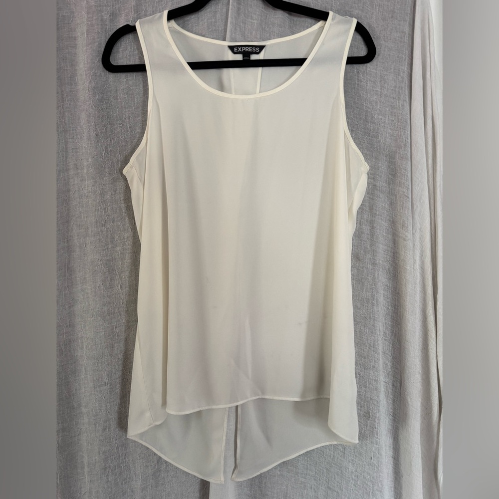 Express Ivory Tank Sz M